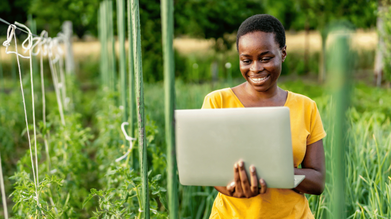 Read more about the article Five Ways AI Will Power Agricultural Productivity Growth – Farming First